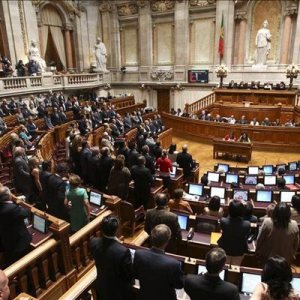 Portugese parlement hoort van regering dat de bijdrage aan Griekenland is goedgekeurd